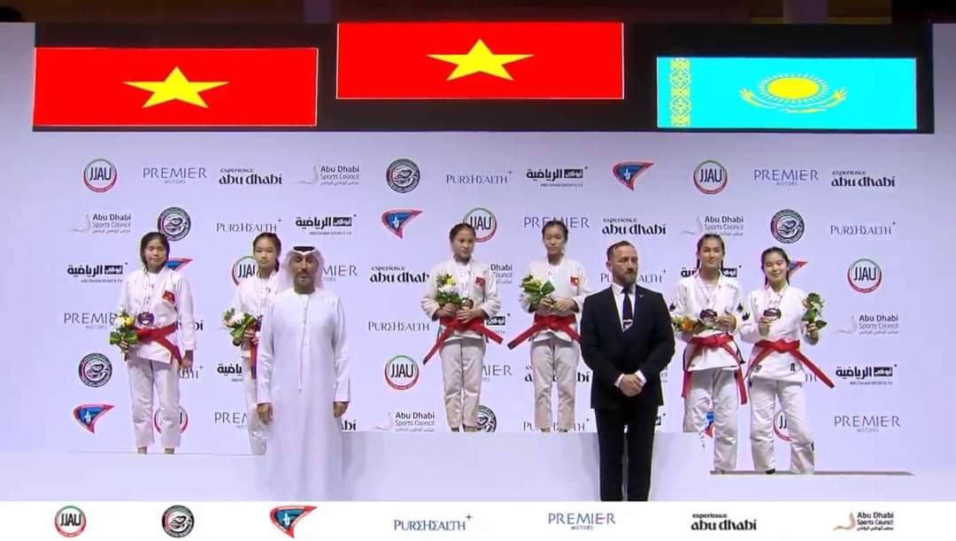 VĐV Nguyễn Thị Hoài Thương của Thừa Thiên Huế đạt thành tích xuất sắc tại Giải Jujitsu vô địch và vô địch trẻ châu Á năm 2024